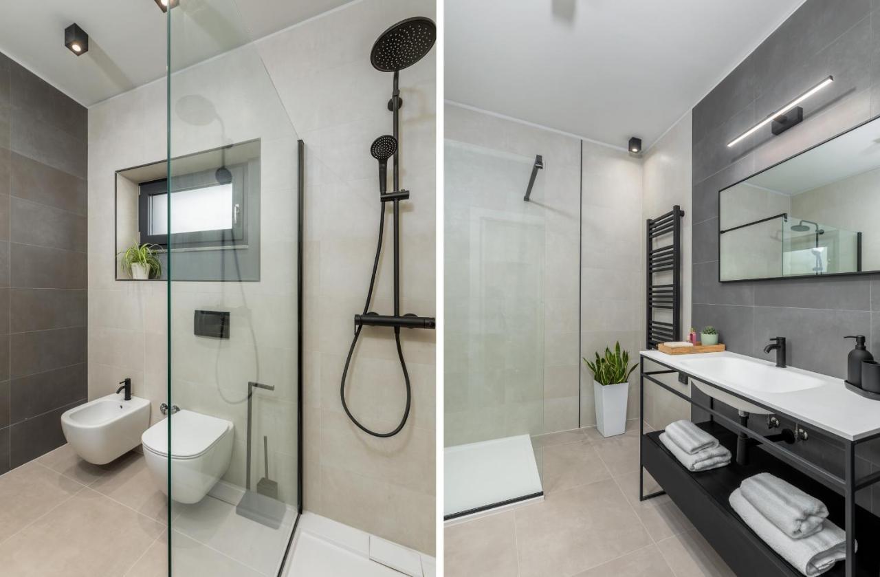 Amazing Private With Outdoor Swimming Pool In *